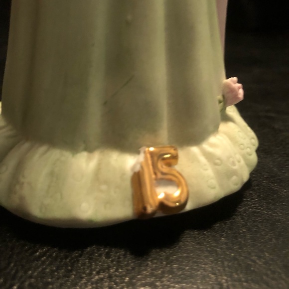 Vintage Age 15 Enesco Growing Up Girls - Blonde figurines - Picture 12 of 13